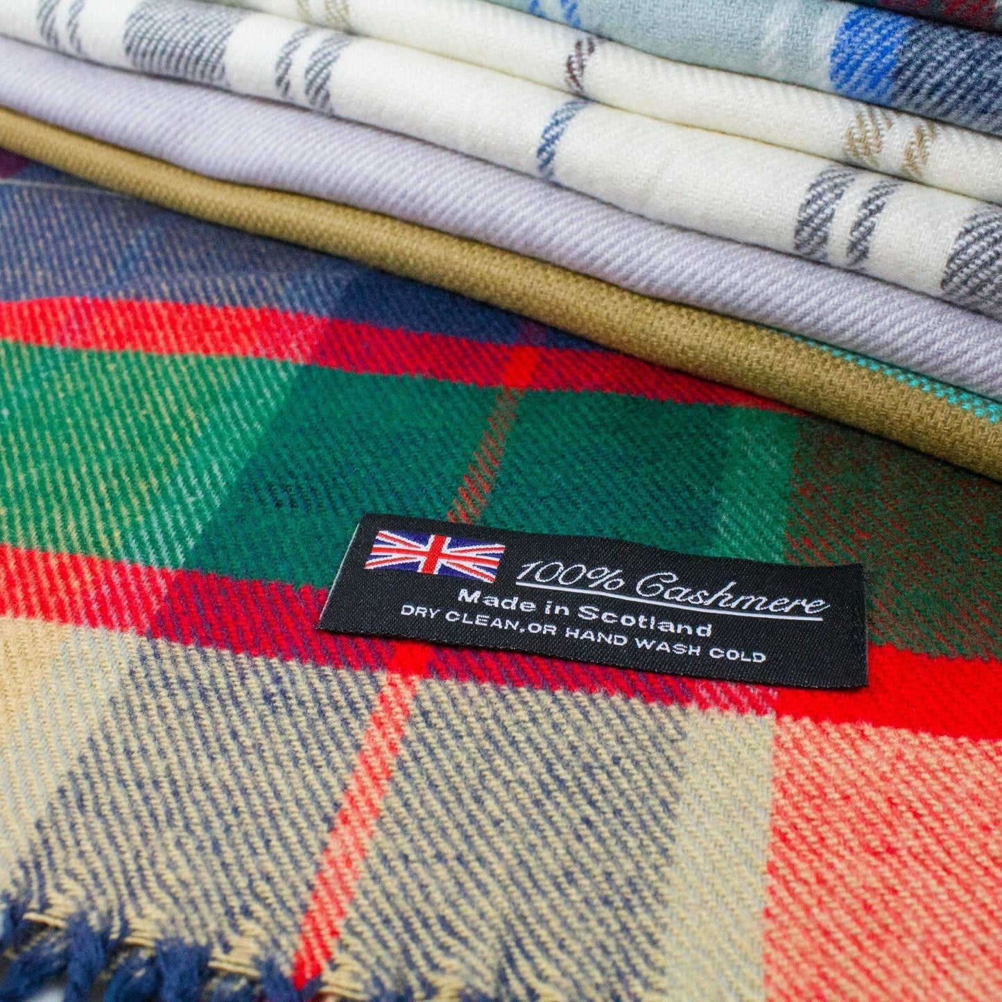 Mens Womens Winter Warm SCOTLAND Made Pashmina Scarf Scarves Plaid