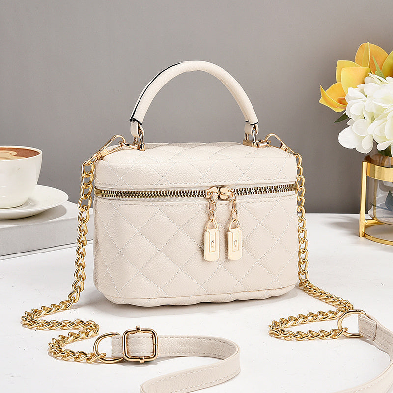 Large Capacity, High-end Feel Fashionable Women's Bag