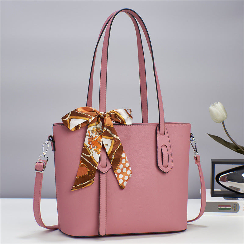 New High Capacity Fashion Handbag - Trendy Luxury Women's Handbags