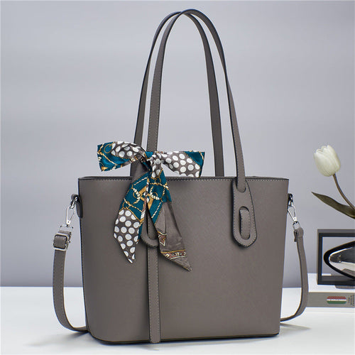 New High Capacity Fashion Handbag - Trendy Luxury Women's Handbags